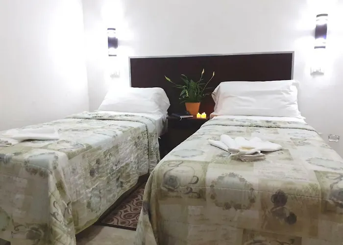 Sarkar House * Roma
